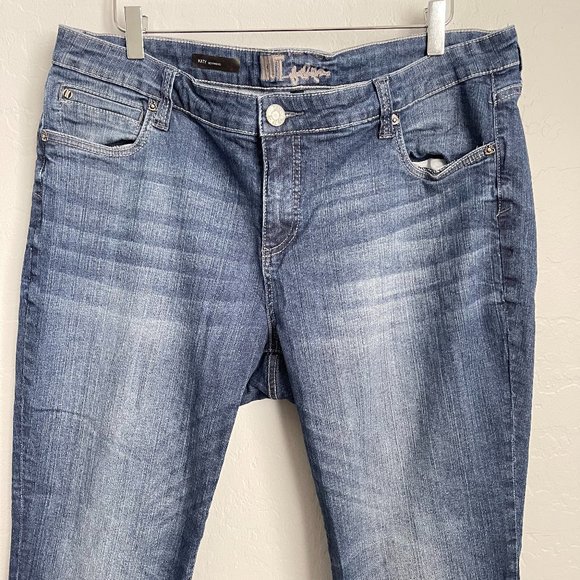 *SOLD* Kut from the Kloth Katy Boyfriend Jean 18W - Picture 4 of 7